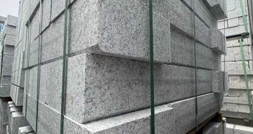 乌兰察布芝麻白路牙石 马路牙子