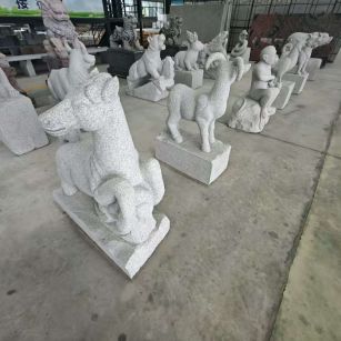 乌兰察布芝麻白雕刻 十二生肖 异形雕刻