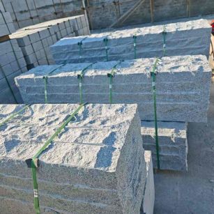 乌兰察布芝麻白自然面整石 坐凳