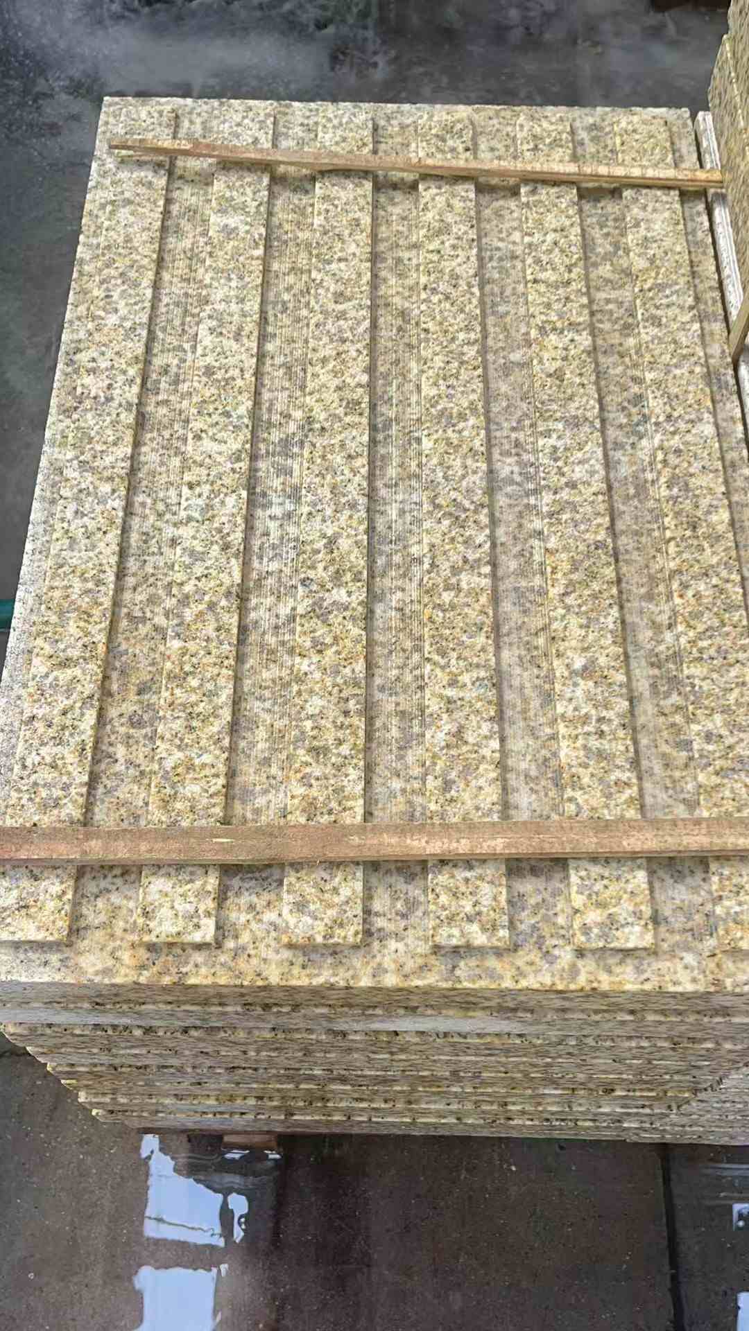乌兰察布黄金麻盲道 石材盲道